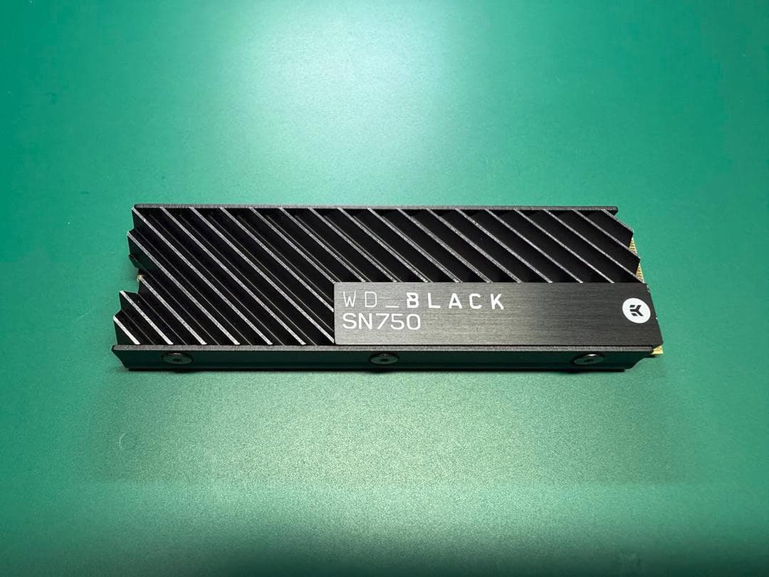 WD BLACK SN750 2TB ヒートシンク付き NVMe M.2 SSD - メルカリ