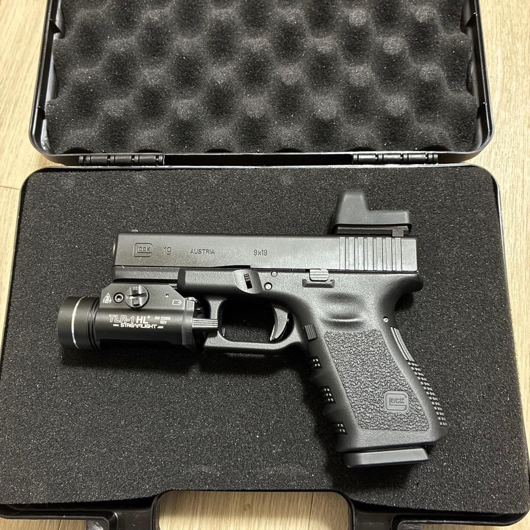 GLOCK 19 ガスガン ストロボライト付き SUREFIRE XC1 タイプ コンパクト ピストル LEDライト 東京マルイ