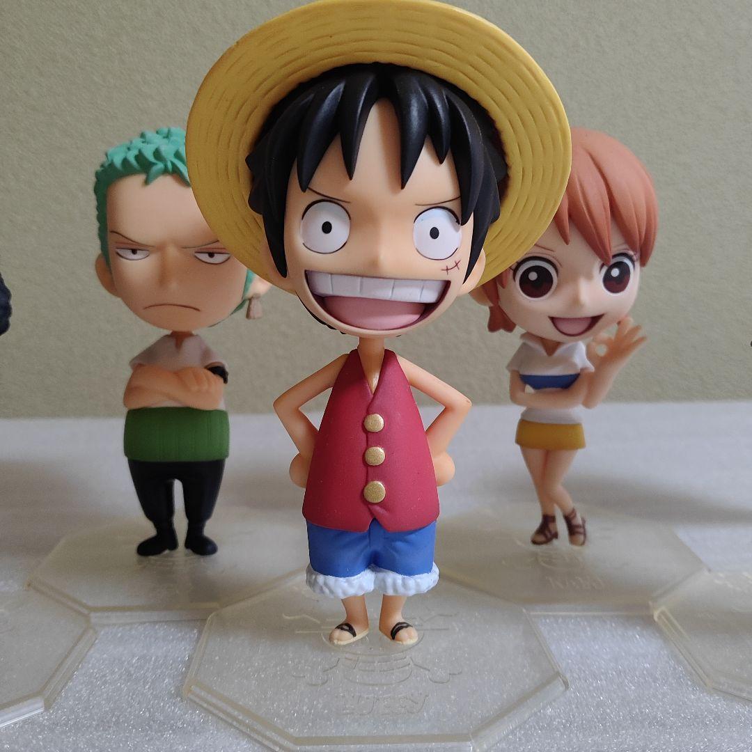 ワンピース　麦わら劇場　フィギュアセット