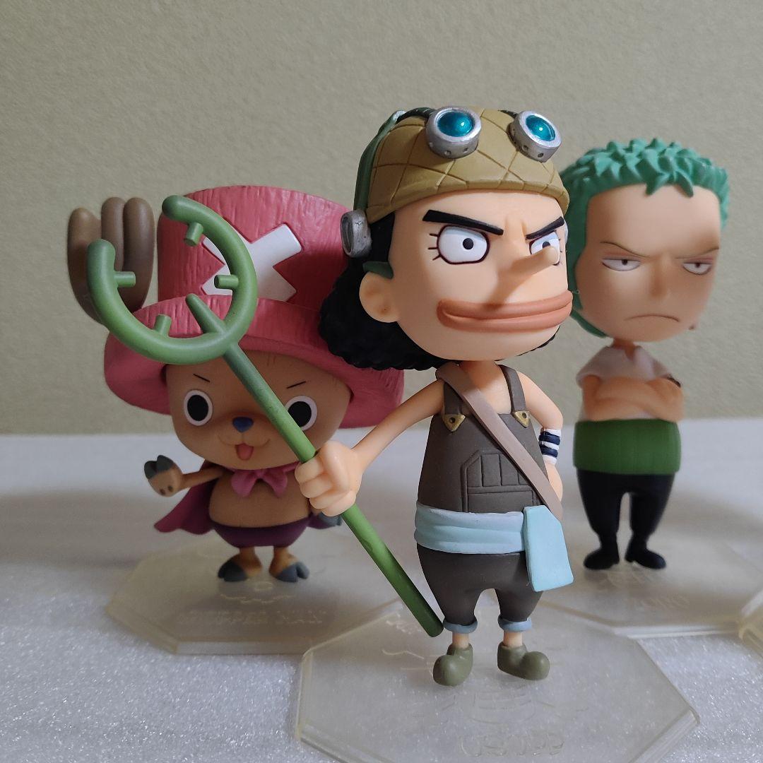 ワンピース　麦わら劇場　フィギュアセット