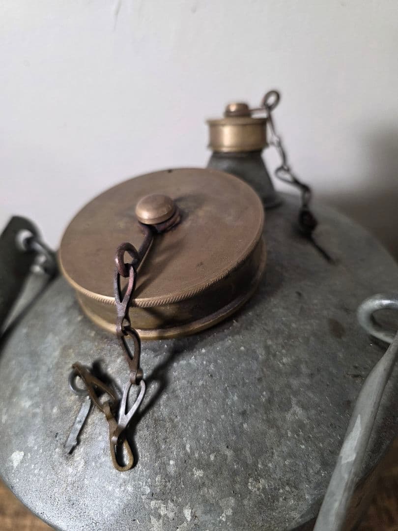 激レア ビンテージ給油タンク ビンテージストーブ 5L 携行缶 - メルカリ