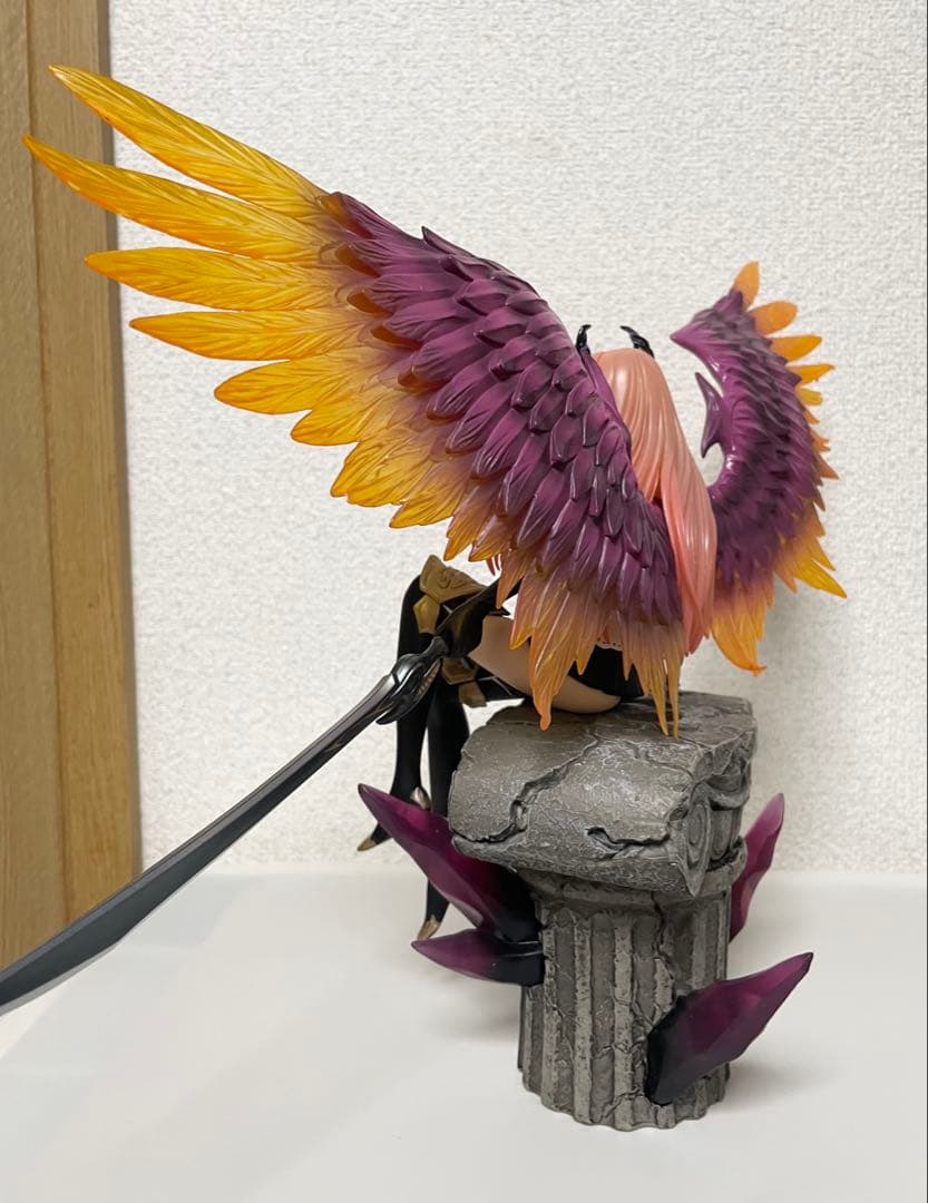 神撃のバハムート ダークエンジェル・オリヴィエ 1/8スケールフィギュア