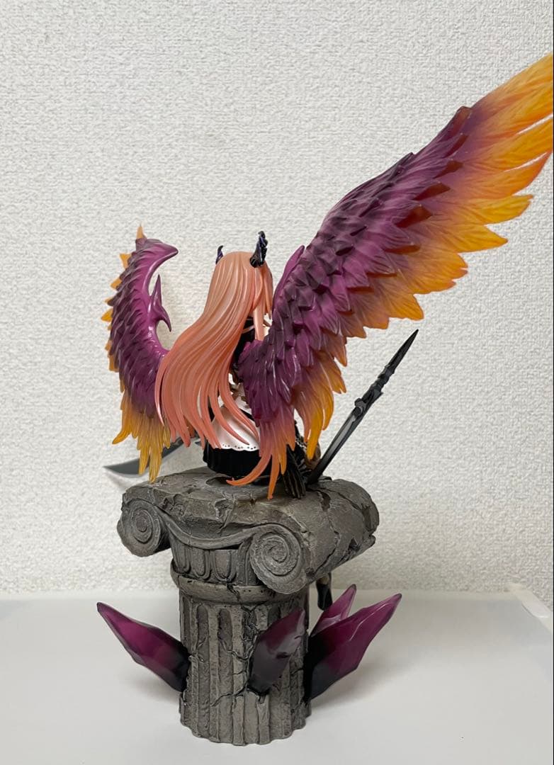 神撃のバハムート ダークエンジェル・オリヴィエ 1/8スケールフィギュア