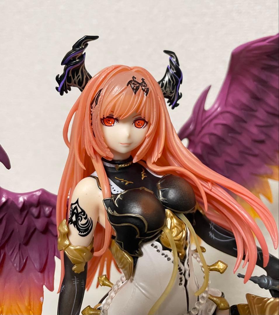 神撃のバハムート ダークエンジェル・オリヴィエ 1/8スケールフィギュア