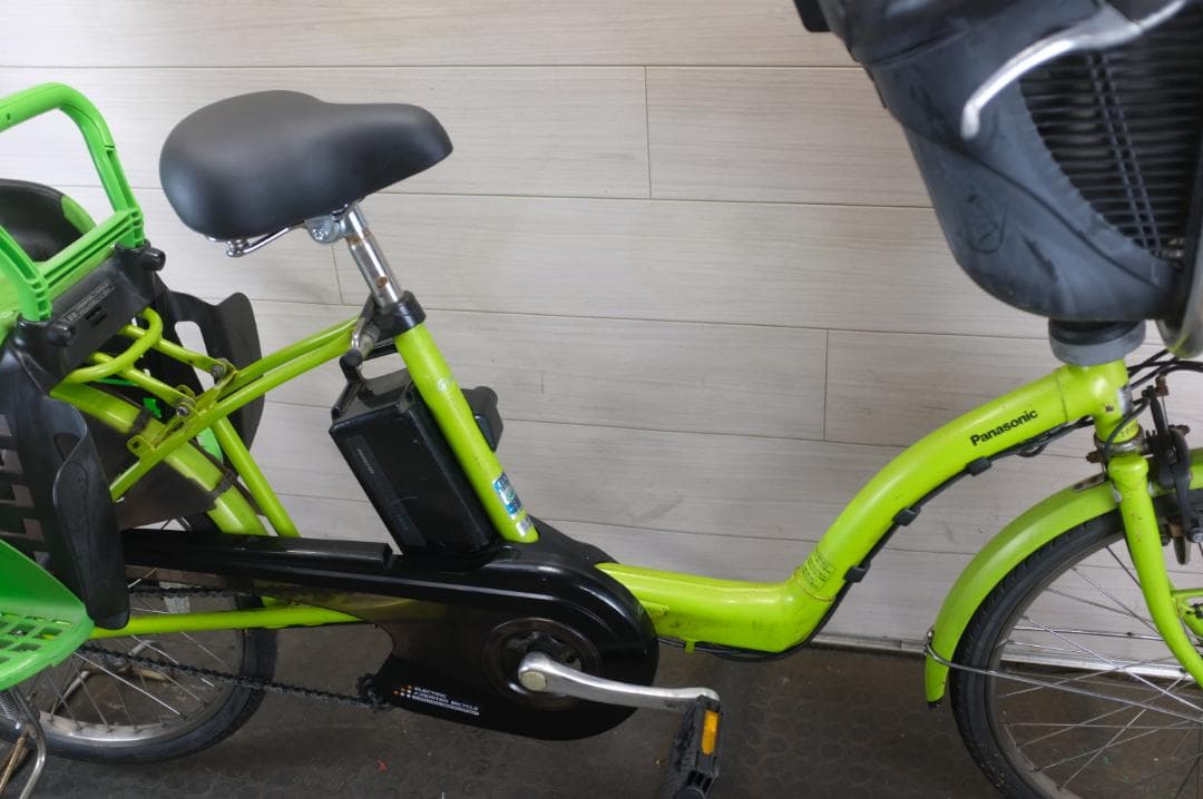 カ*リ様 新基準　パナ　 ギュット　20インチ　3段　6.6Ah（5点灯）充電器