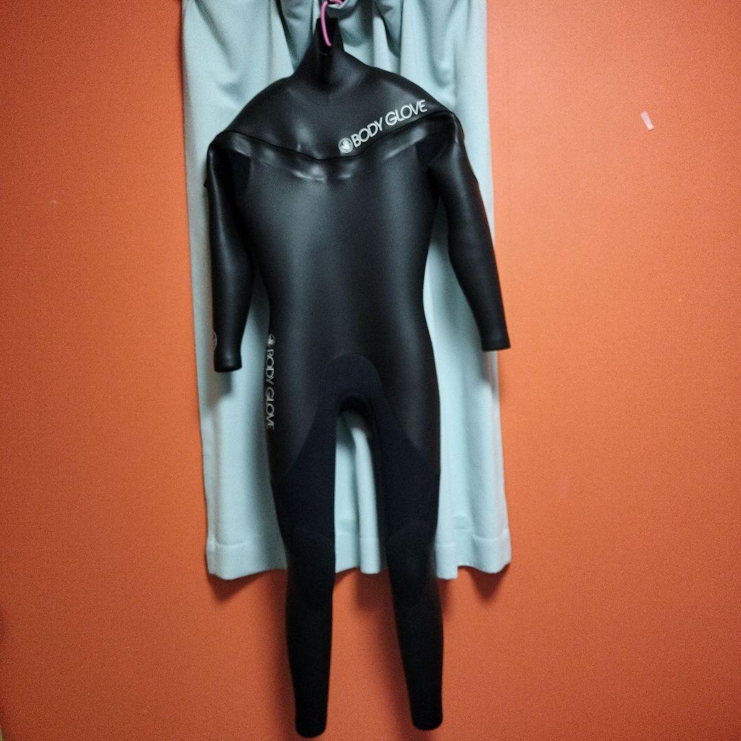 BODY GLOVE ウェットスーツベスト 黒 赤の通販はau PAY マーケット