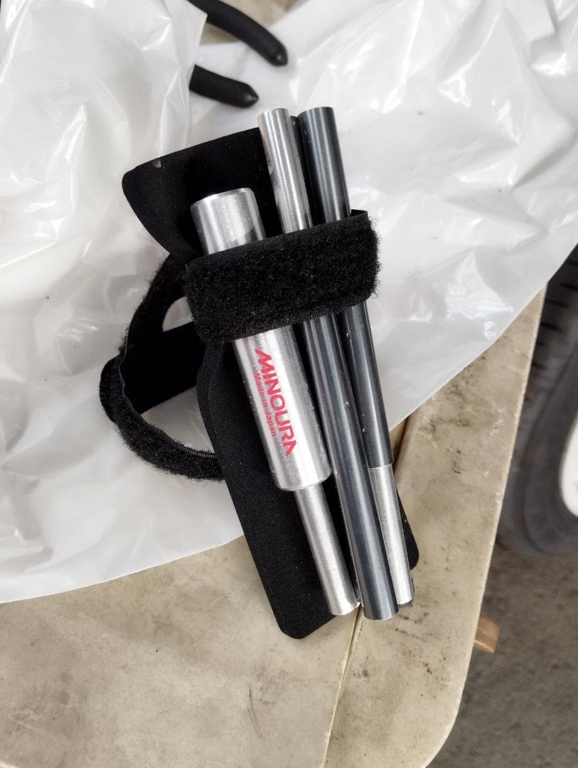 中古]CUBE-ATTAIN RACE(2020):赤青:58サイズ - メルカリ