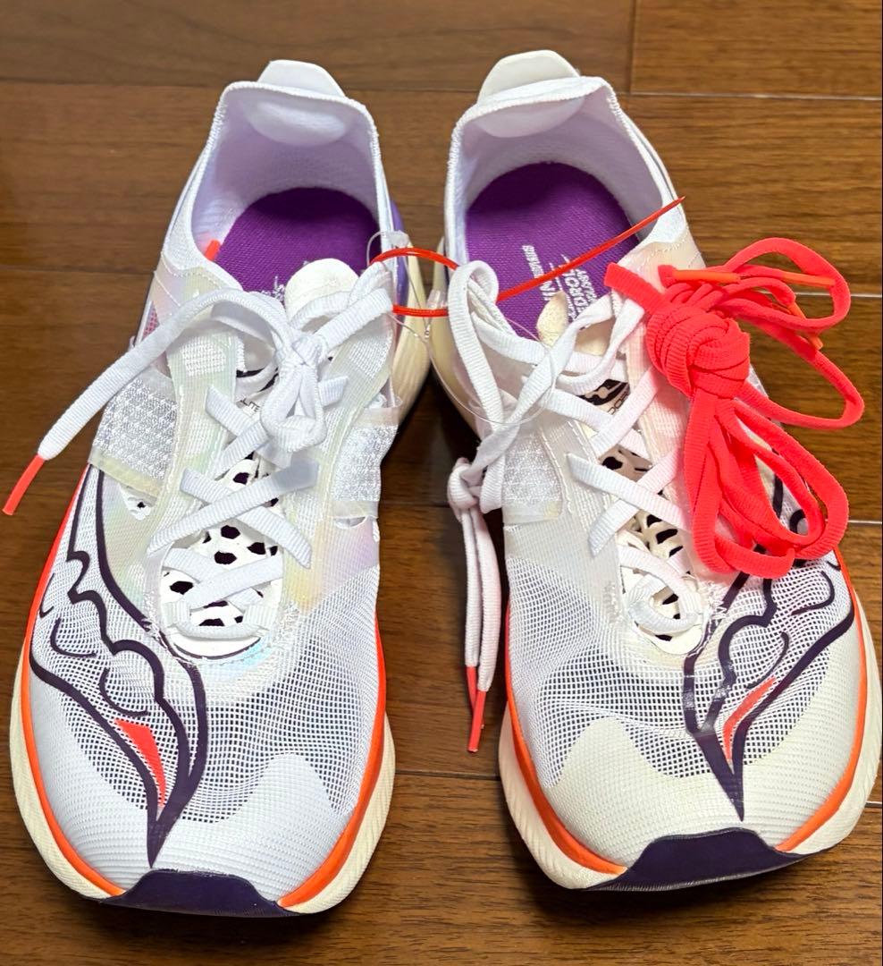 最終値下 未使用 Sauconyエンドルフィンエリート 26.5cm 替紐付