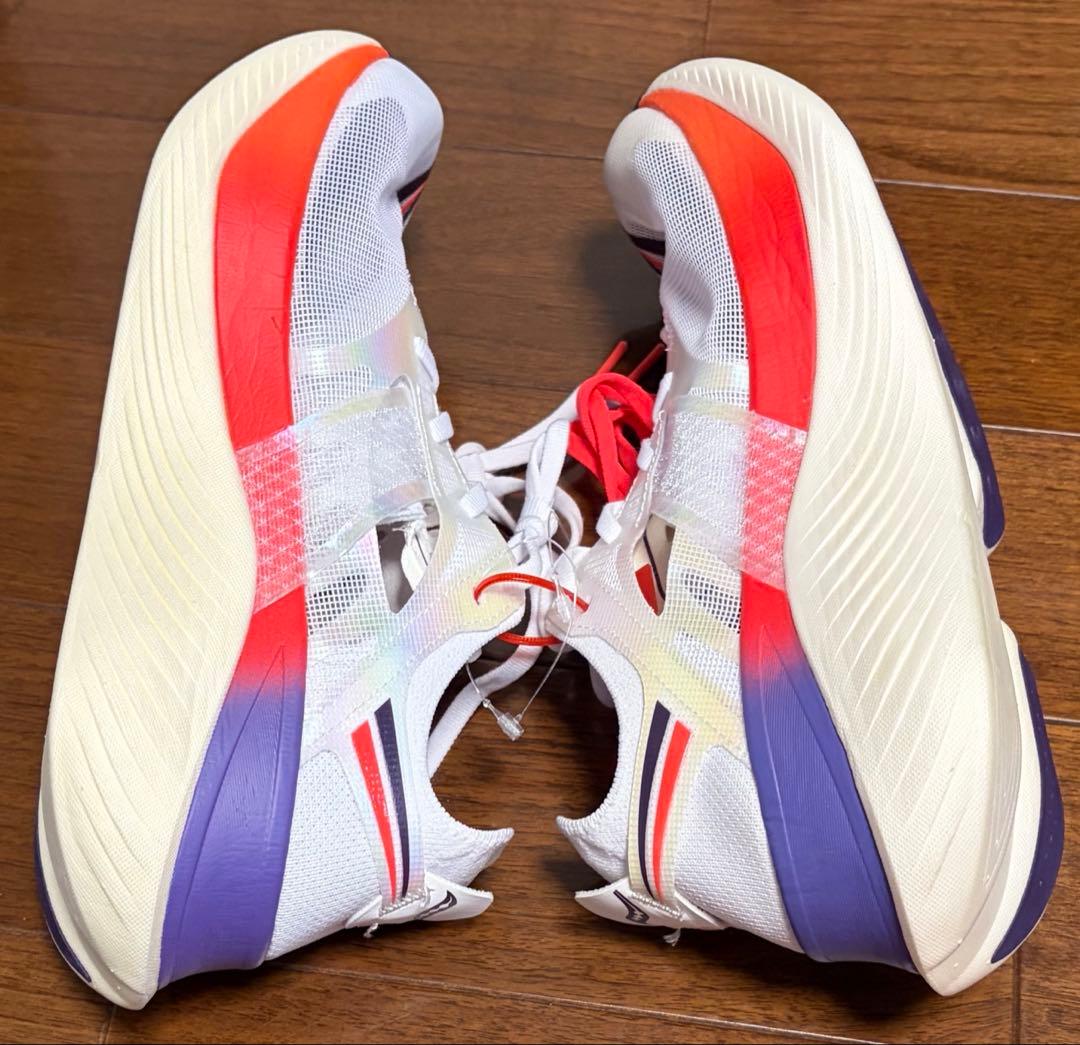 最終値下 未使用 Sauconyエンドルフィンエリート 26.5cm 替紐付