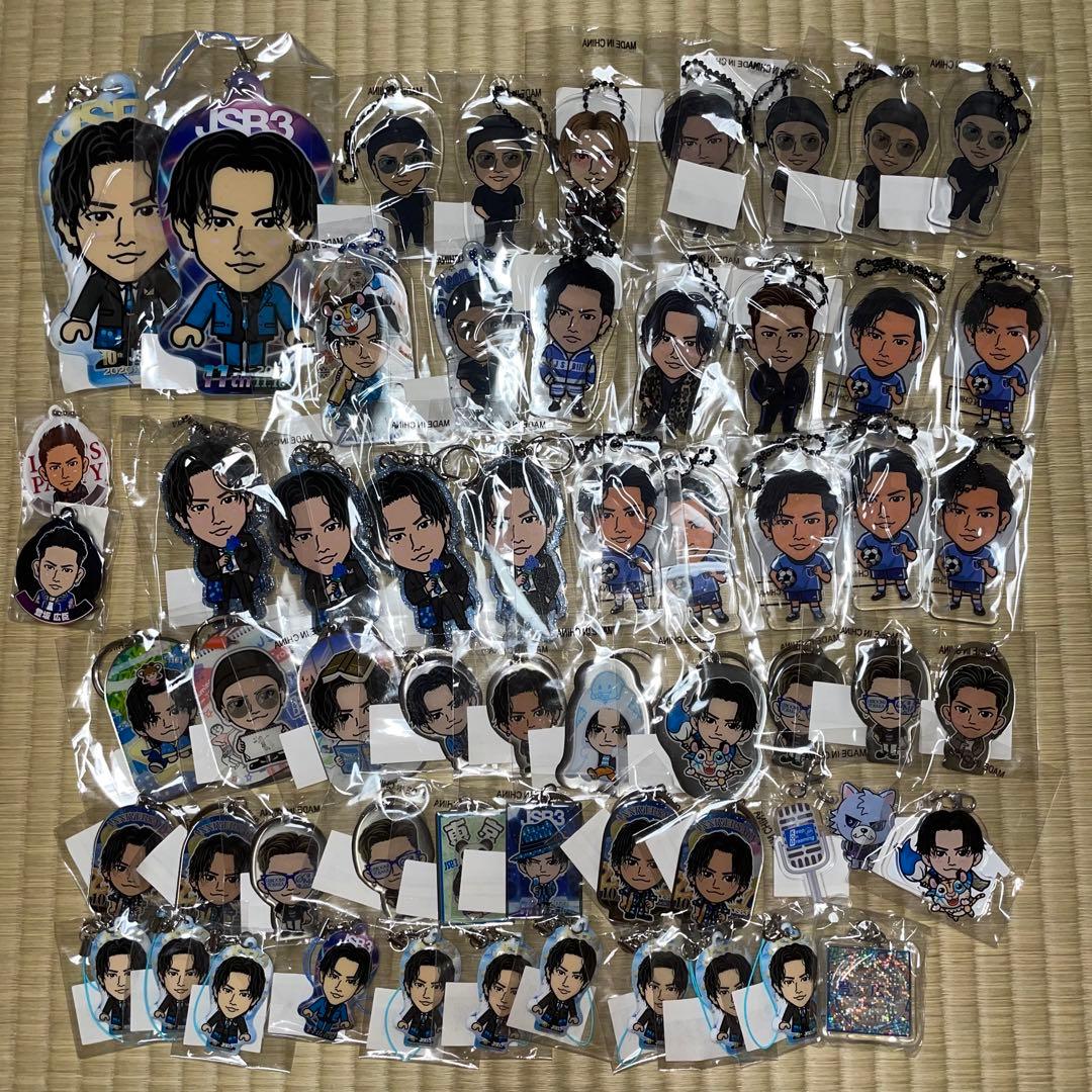 登坂広臣 BD クッション 缶バッジ クリアチャーム メタルキーホルダー