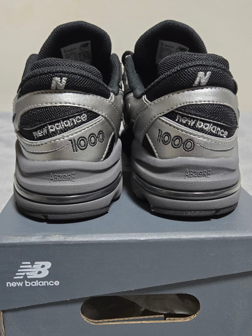 New Balance M1000EGR 1000 シルバー 26.5cm 美品