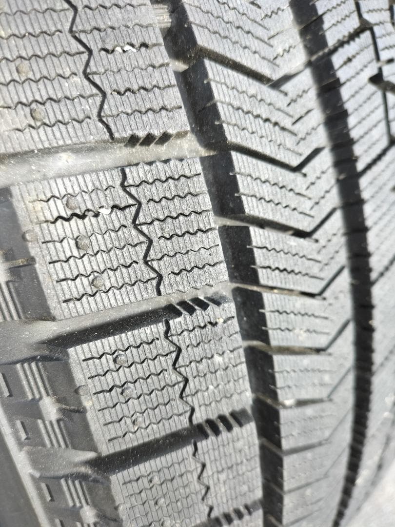 ※………Eripom store………※☆215/50R18 ４本セット①