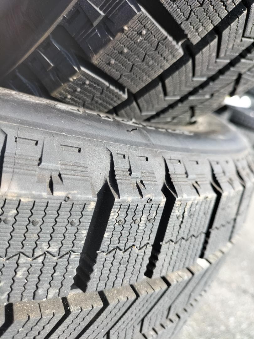 ※………Eripom store………※☆215/50R18 ４本セット①