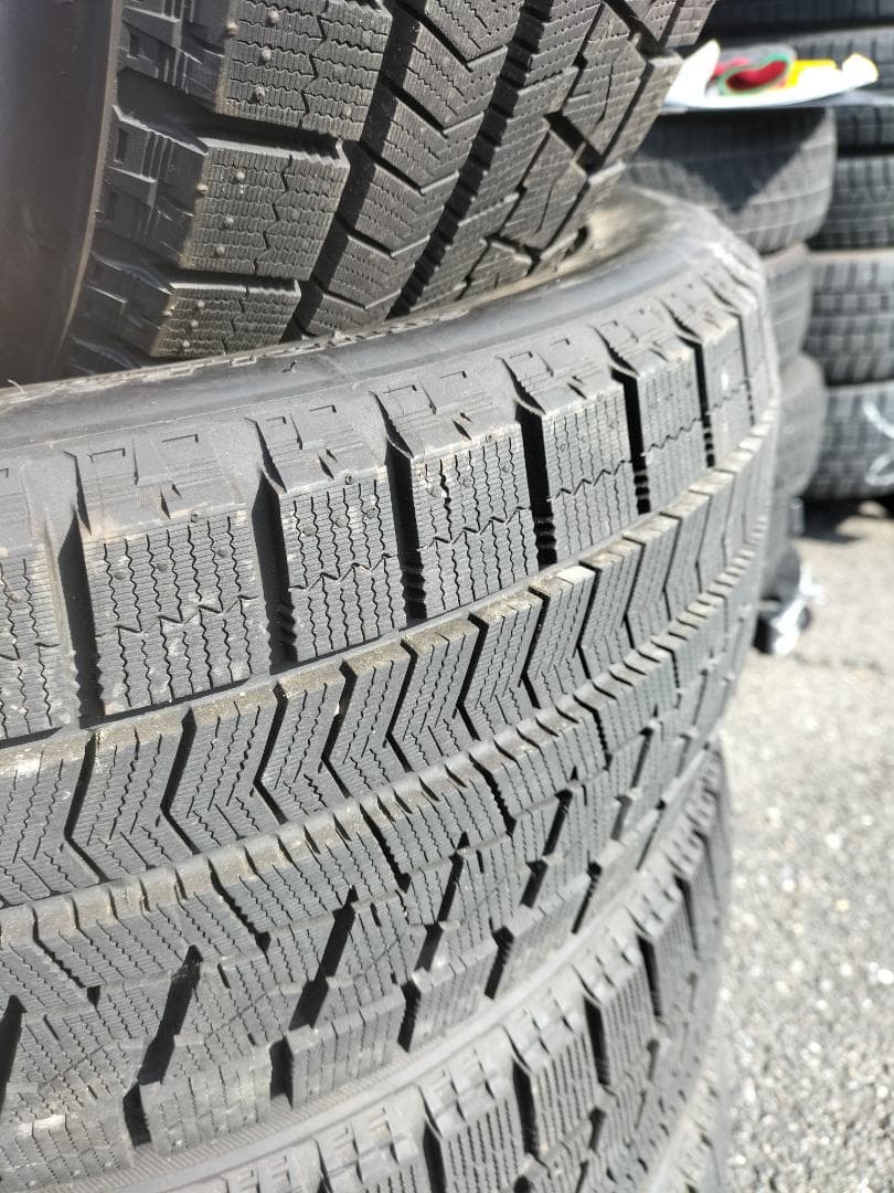 ※………Eripom store………※☆215/50R18 ４本セット①