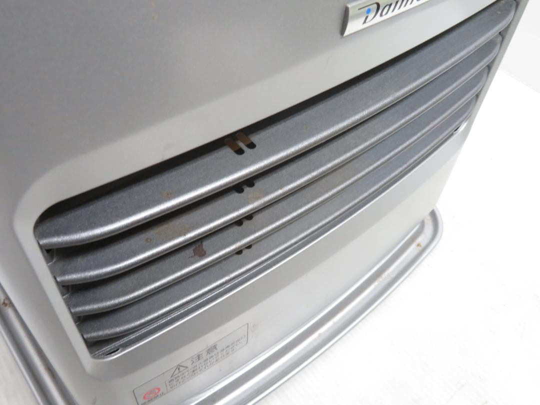 ダイニチ 2018年製 石油ファンヒーター ～12畳 5.0L ライトシルバー