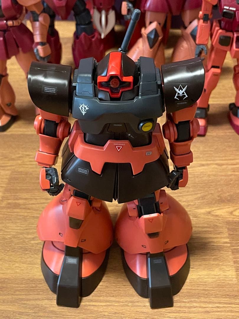 MG 1/100 シャア専用搭乗機6体セット ガンプラ ザク ドム ゲルググ 等