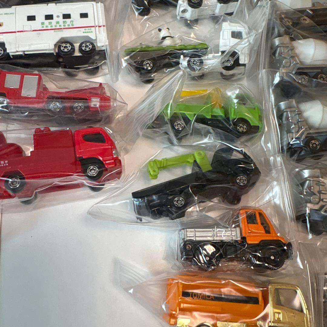 2336.トミカミニカーセット 60台まとめ売り