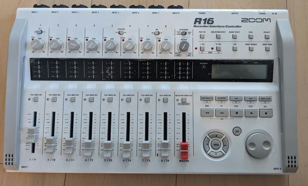 ABBさま専用】【ハンドメイドエフェクター】B3k風ペダルの通販｜beswd.com