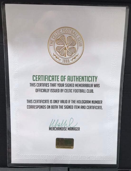 セルティック 21-22 選手 直筆 サインボール 古橋 ジョタ - メルカリ