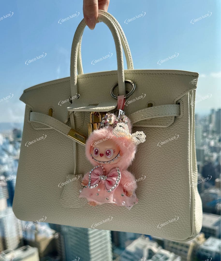 PIN FOR LOVE U スワロフスキー　ラブブ　　モココ MOKOKO