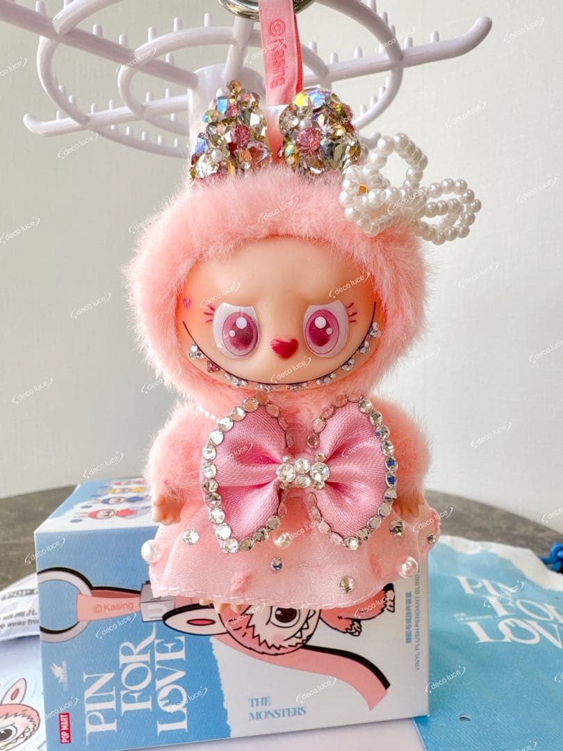 PIN FOR LOVE U スワロフスキー　ラブブ　　モココ MOKOKO