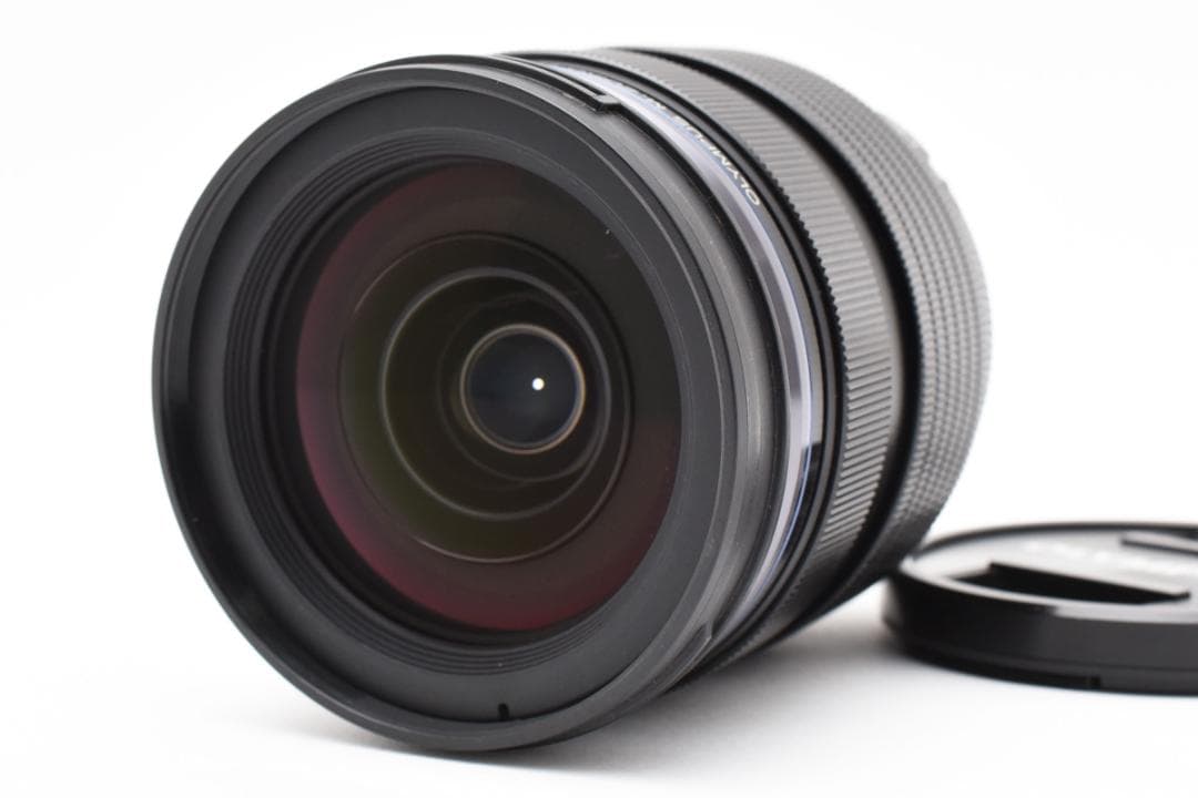 OLYMPUS 12-40mm F2.8 PRO《防塵防滴のタフなマクロ》