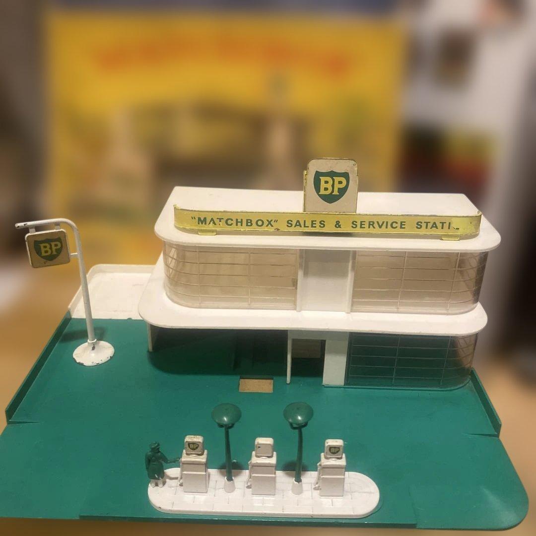 マッチボックスステーション ボックスアートが懐エモい！「マッチボックス」に完売必至の日本車