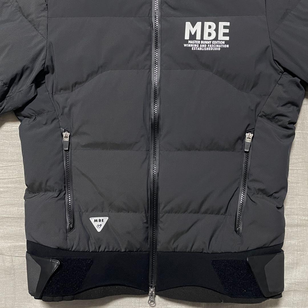 ○マスターバニーエディション○ダウンジャケット 4 ブラック系 ゴルフ