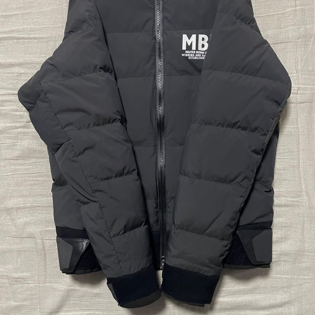 ○マスターバニーエディション○ダウンジャケット 4 ブラック系 ゴルフ