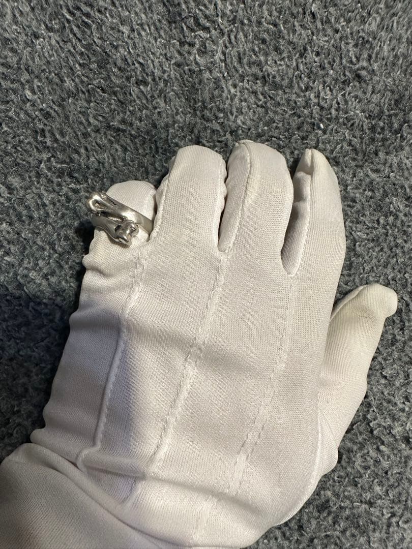 レザーズ&トレジャーズ リング 骨 ボーン 希少 - メルカリ