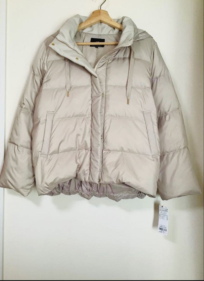 23区今季滝沢眞規子さん着用VERY掲載シレータフタコンパクト ダウン