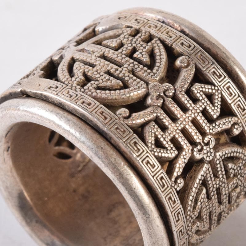 中国 光緒天宝足銀 板指 重さ約38g N 7491E - メルカリ