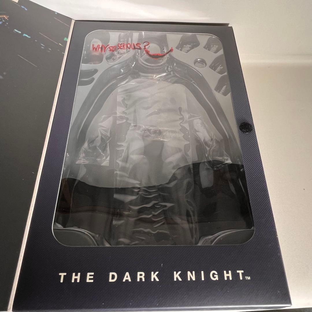 ホットトイズ 『ダークナイト』 1/6スケールフィギュア （新コスチューム版）