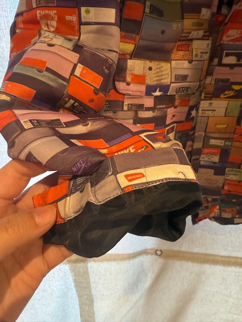 希少】APPLEBUM スニーカー箱柄 ナイロンジャケットM - メルカリ