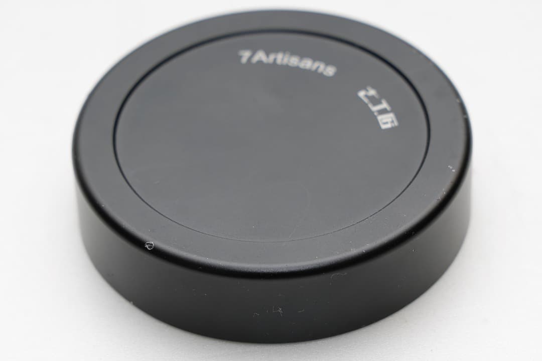 七工匠 7Artisans 7.5mm F2.8 単焦点 魚眼 中古 EF-M