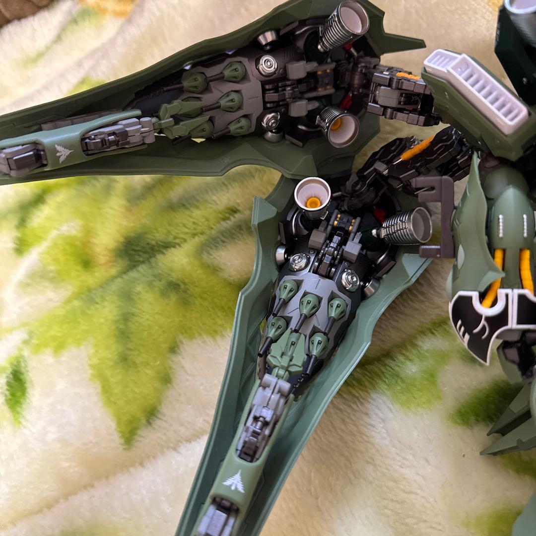 海外製クシャトリヤメタルビルド風フィギュア＋マリーダフィギュア