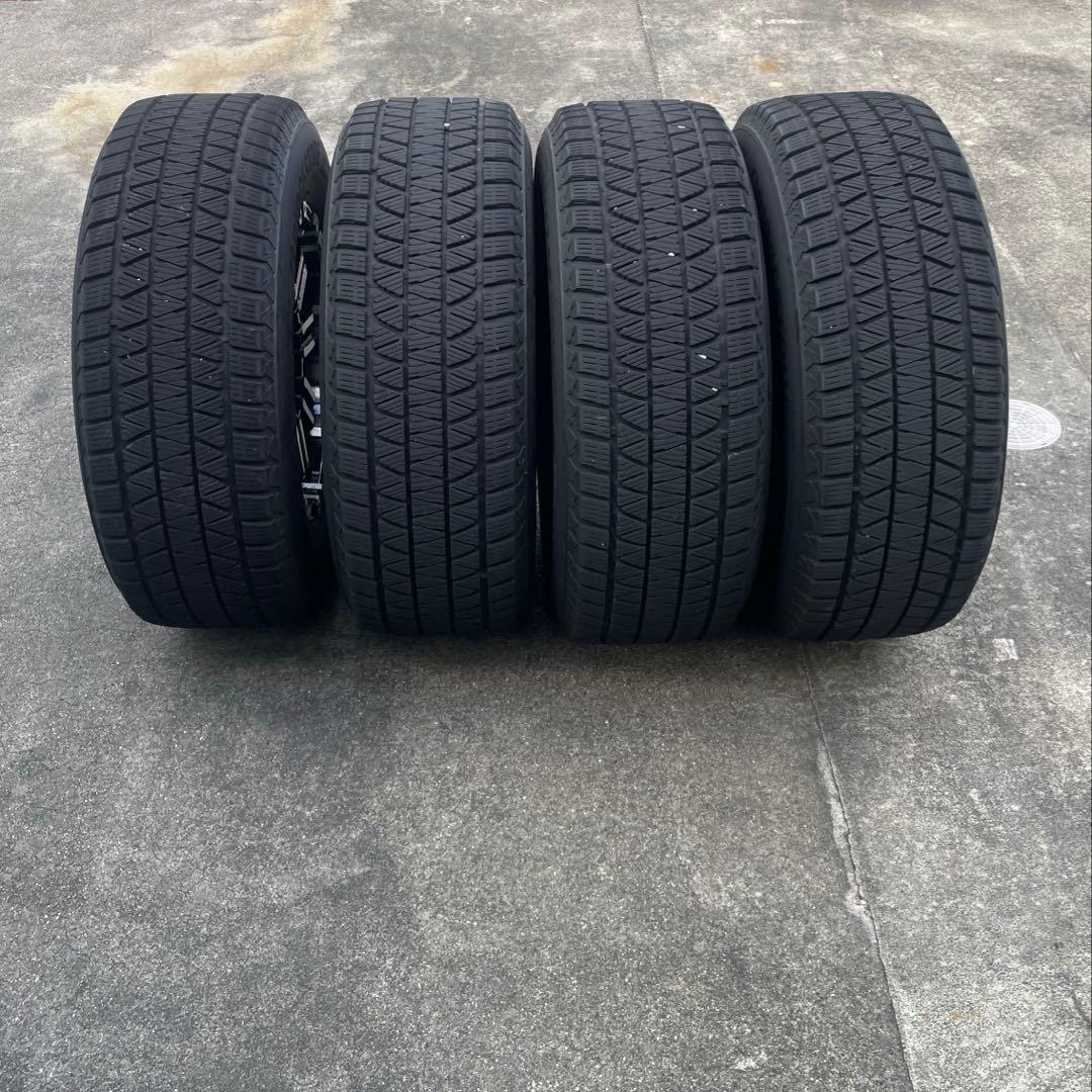 265/65/R17 ブリヂストン スタッドレス　17インチ ホイールセット