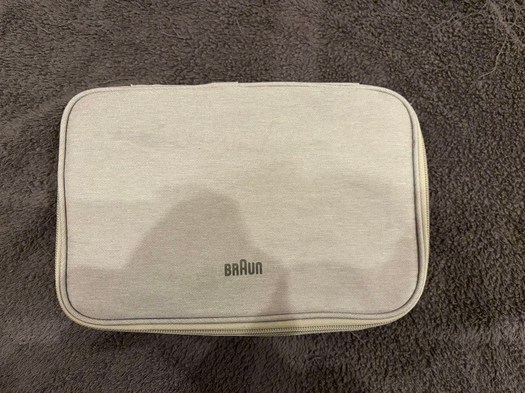 BRAUN 脱毛器 ホワイト/ゴールド ブラウン BRAUN 家庭用脱毛器 光美容器「シルクエキスパートPro5」(IPL