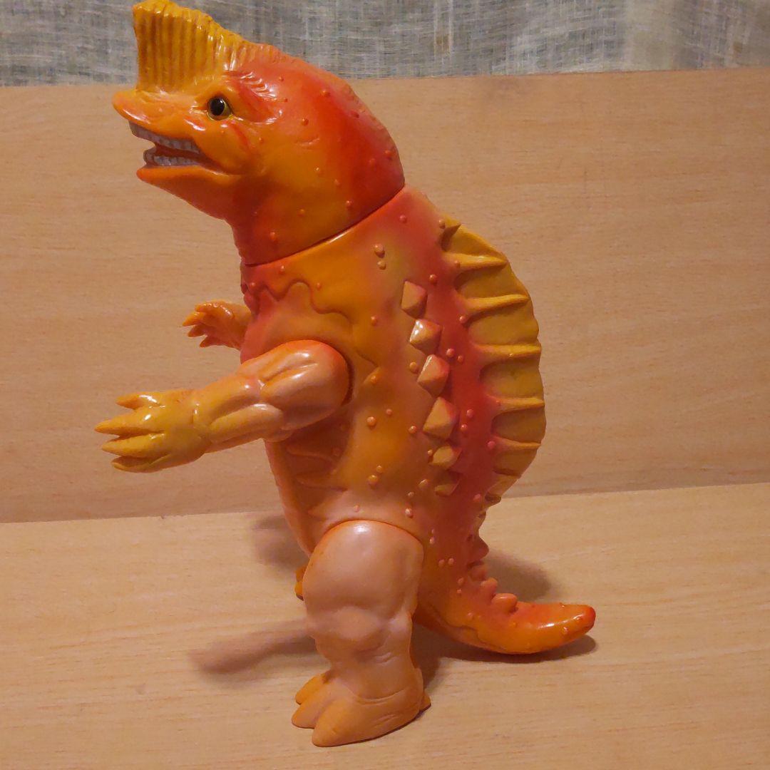 ガヴァドンB  ソフビ　スタンダード　ウルトラマン　ベアモデル　ブルマァク