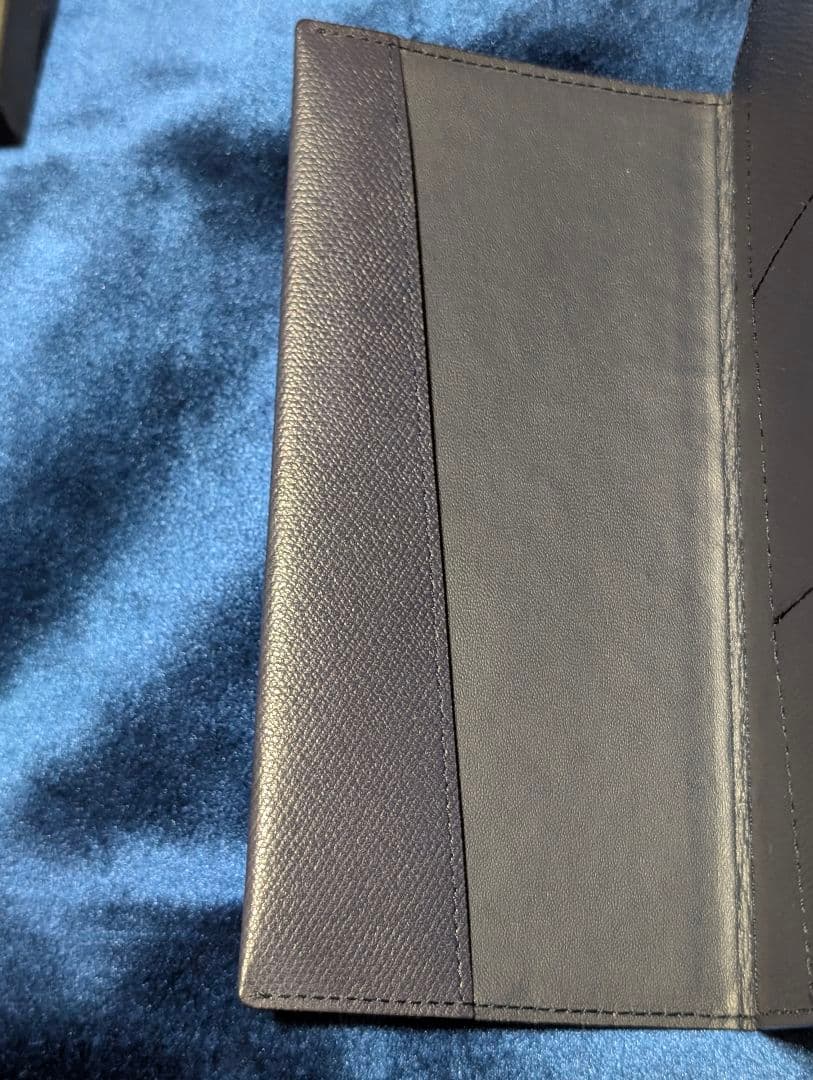 abrAsus アブラサス 薄い長財布 ネイビー 紺色系 極薄 本革