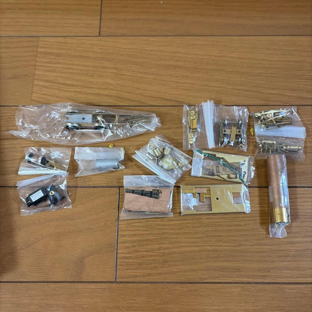 y*z様 珊瑚模型 B10 未完成品　ジャンク