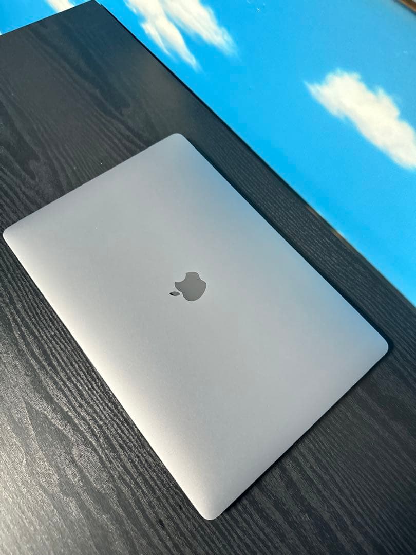 美品 MacBook Pro 16インチ i9 32/1TB CAD&3D設計 - メルカリ