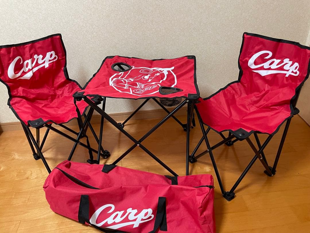 広島カープ 2018 限定★折り畳み式テーブル＆椅子セット② Amazon.co.jp: 広島カープ 2018 限定折り畳み式テーブル＆椅子セット