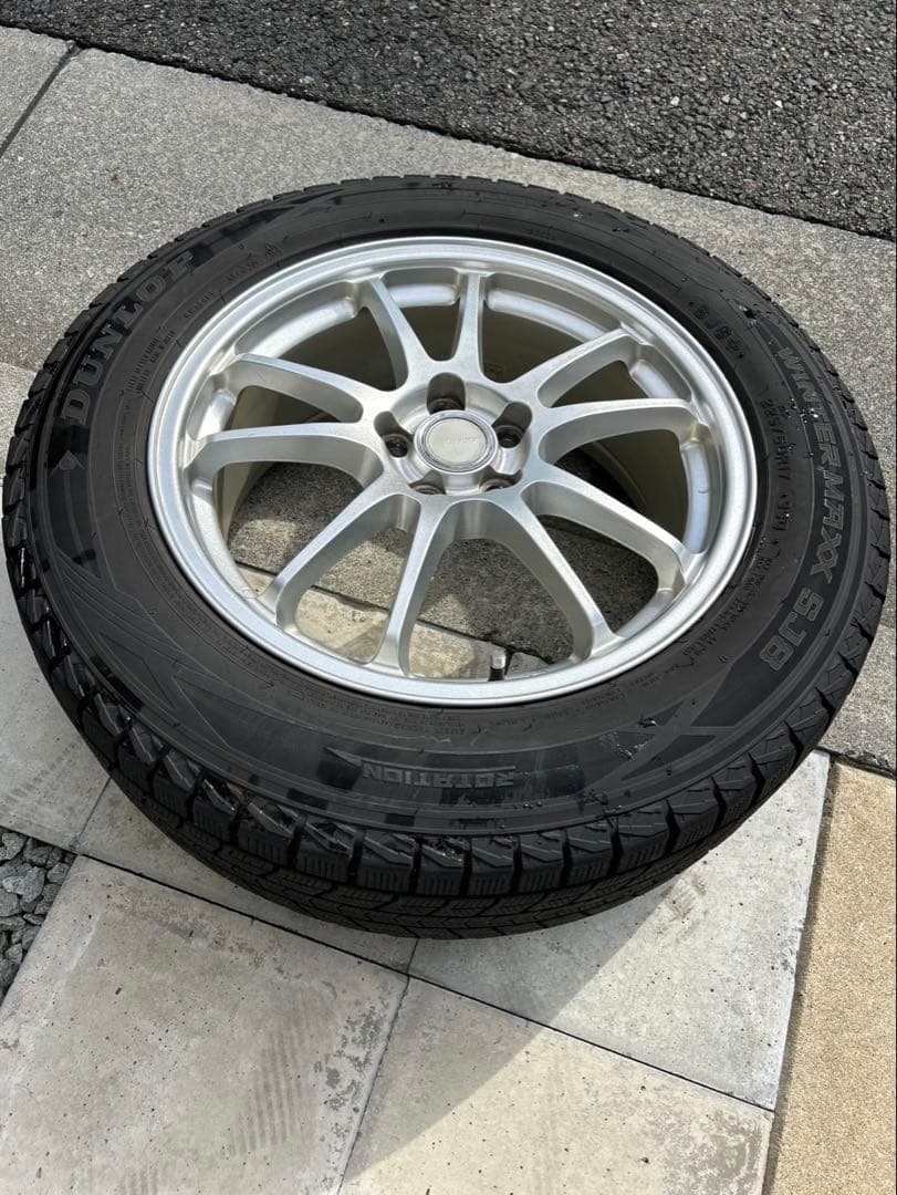 スタッドレスタイヤ 17インチ（ホイール17インチ付き）225/60/R17