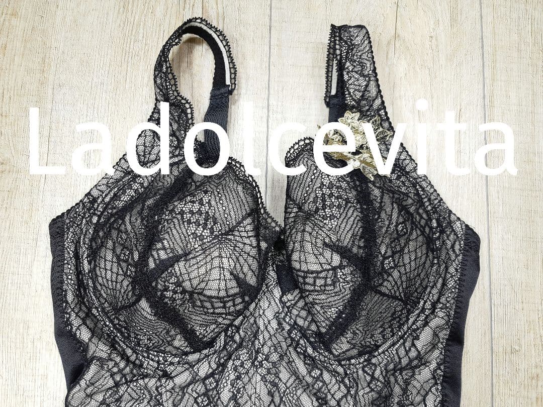 美品 マルコ サラヴィール ボディスーツ F75L/レヴリブラック/184