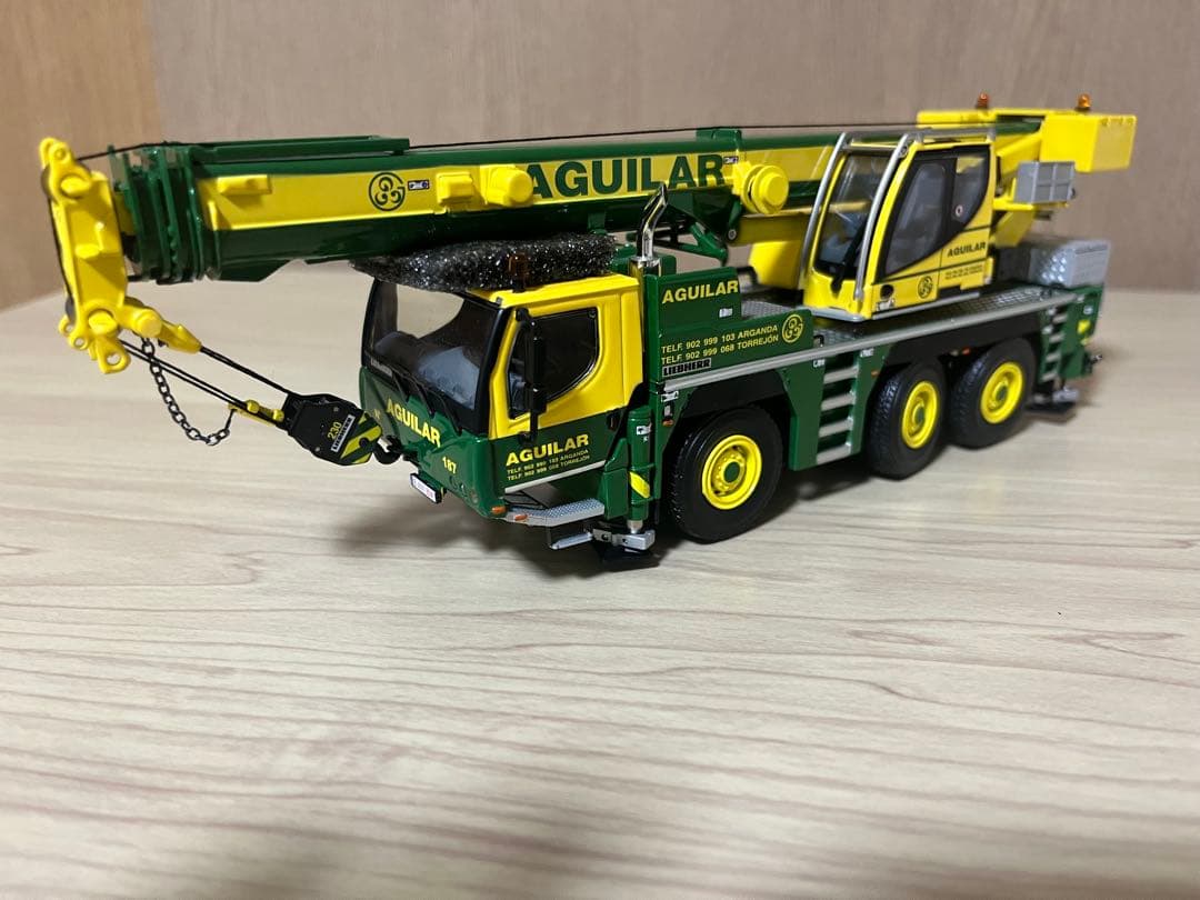 WSI製 リープヘル LMT1050 クレーン 1/50 ミニチュア おまけ付き