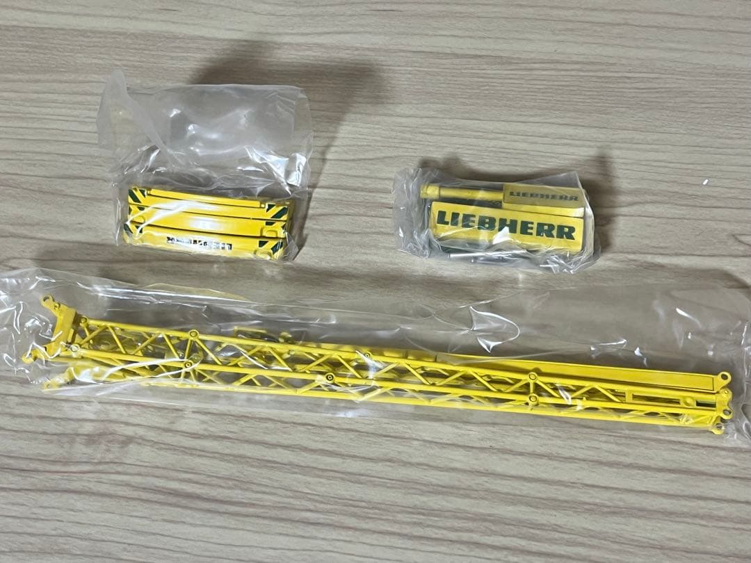 WSI製 リープヘル LMT1050 クレーン 1/50 ミニチュア おまけ付き