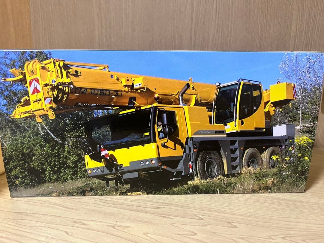 WSI製 リープヘル LMT1050 クレーン 1/50 ミニチュア おまけ付き