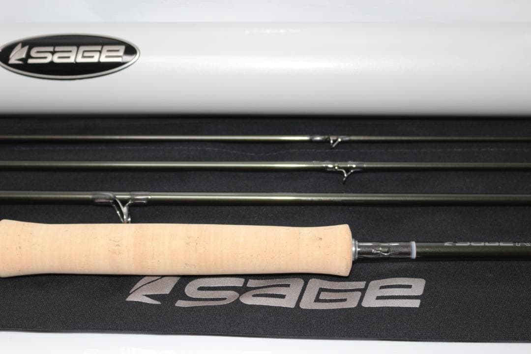 セージ　Sage　R8 Core　8.5ft　5番　竿袋&ケース付き　未使用