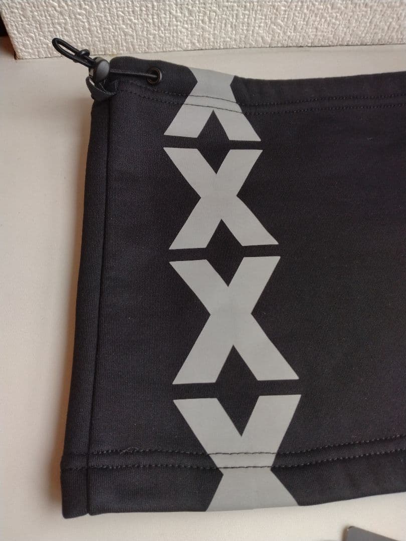 極美品 F.C.Real Bristol ロゴ入りネックウォーマー fcrb